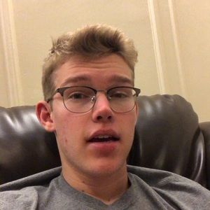 Meet your Posher, Evan